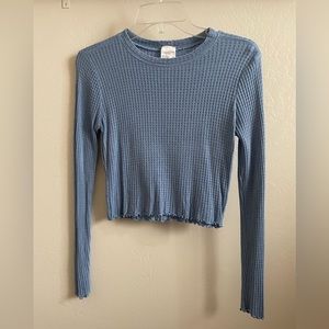 Long sleeve crop top